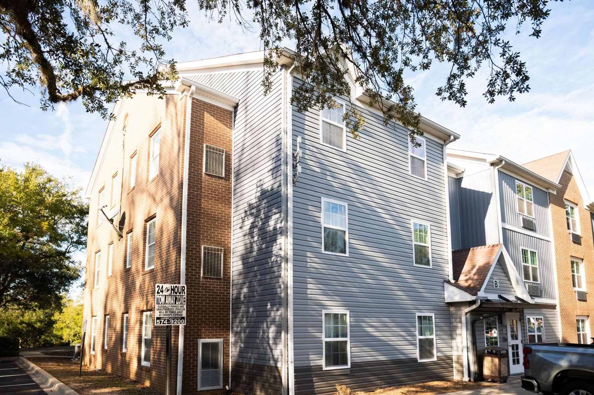 Alluxsuites At 1876, Ascend Hotel Collection Tallahassee Exterior foto